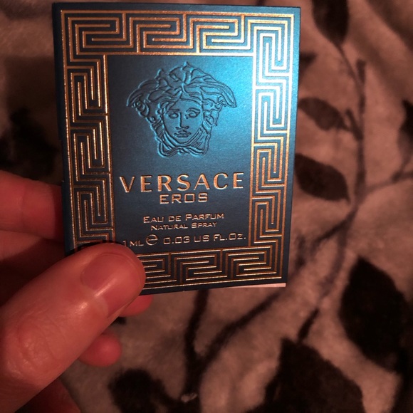 Versace Eros EDP & Versace Eros Flame EDP 1 ml eqch - Picture 2 of 6